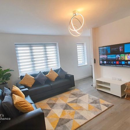 Lovely Home Close To City Center & Rail Station Честерфилд Экстерьер фото