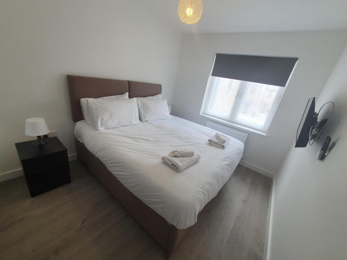 Lovely Home Close To City Center & Rail Station Честерфилд Экстерьер фото