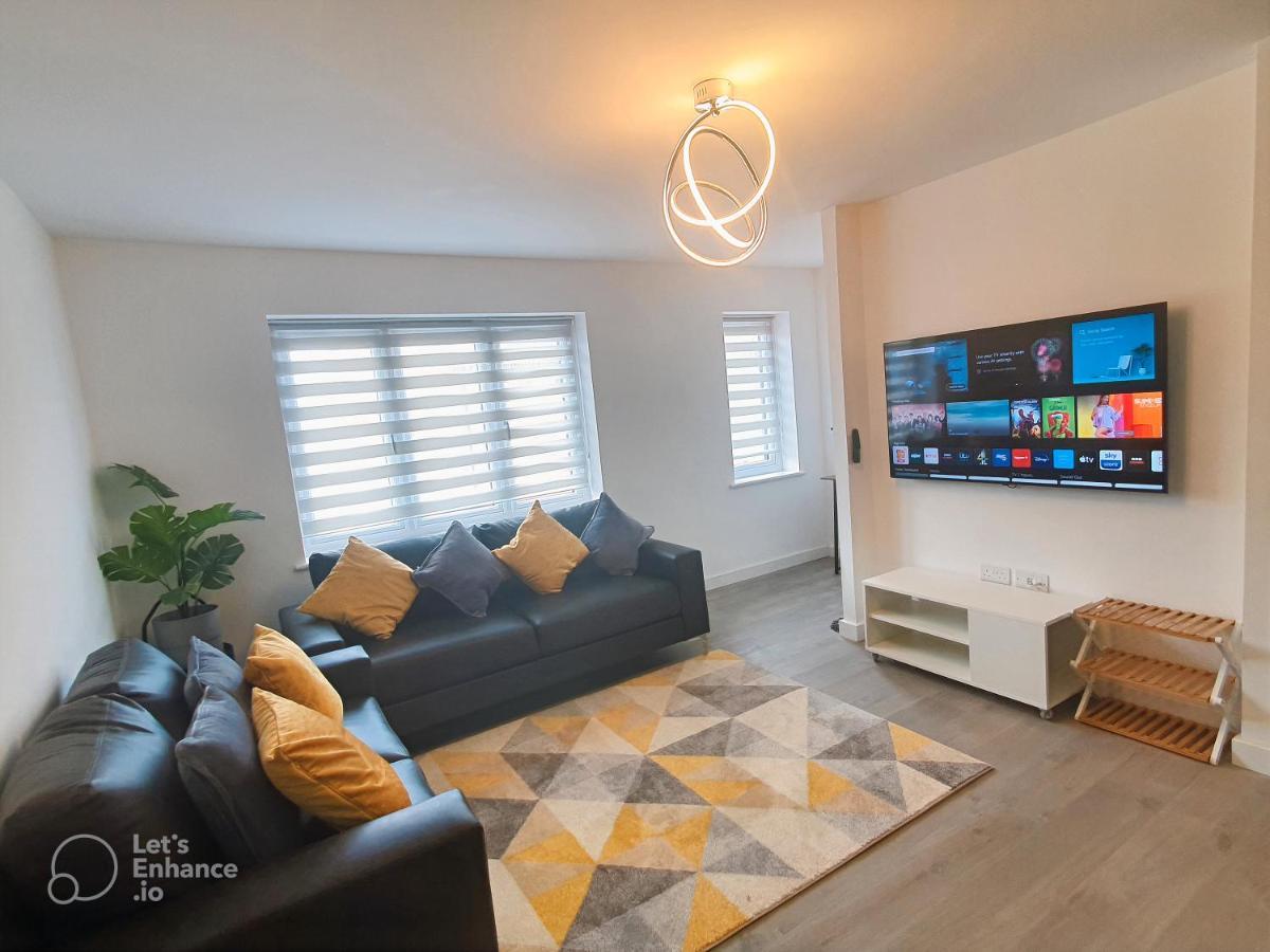 Lovely Home Close To City Center & Rail Station Честерфилд Экстерьер фото